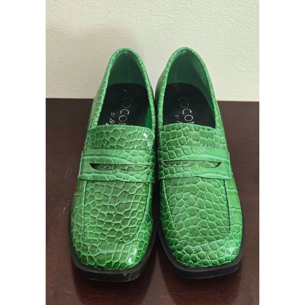 Beautiful COCONUTS by MATISSE Green Croc Embossed Pace Heeled Loafers Sz 8m